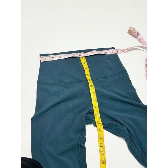 Lululemon Women's Tight High Waisted Leggings Dark Green Size 6 - Picture 3 of 10